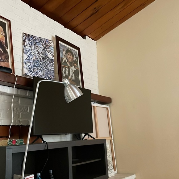 Art - Picture 1 of 1